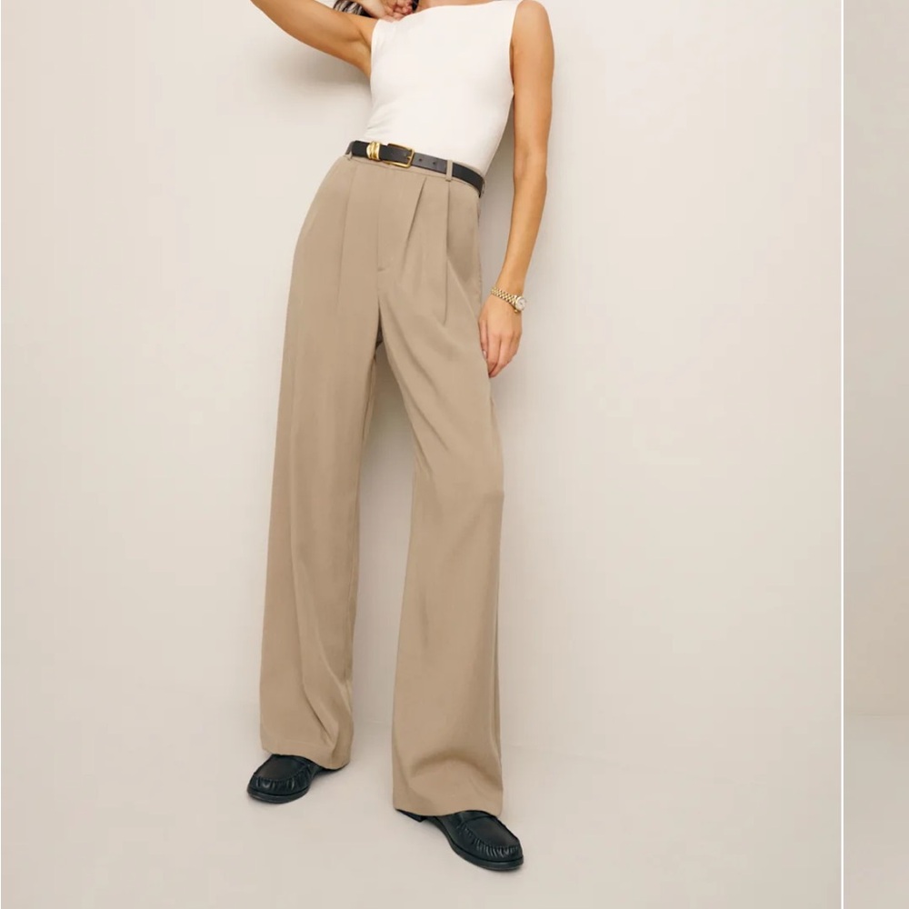 Reformation Mason Wide-Leg High-Waist Trousers in Taupe